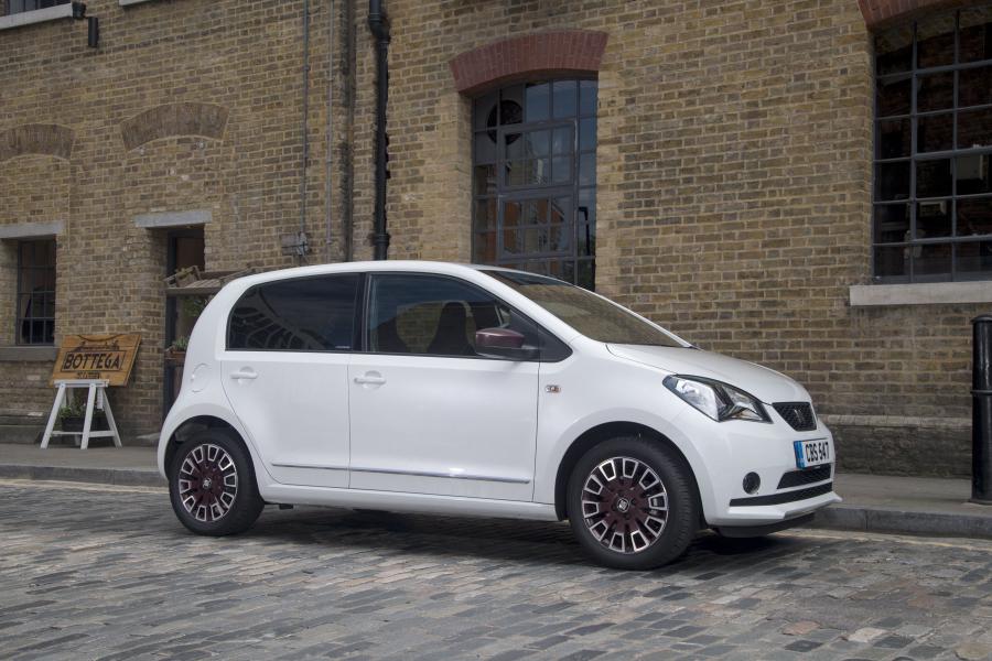  Seat Mii by MANGO 5-Door 2016 года  (UK) (фото 30 из 30)